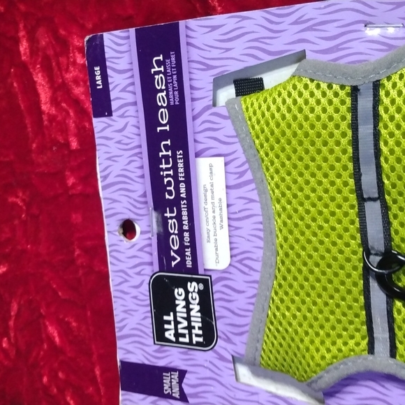 Small animal size large vest with leash , Green - Picture 2 of 4